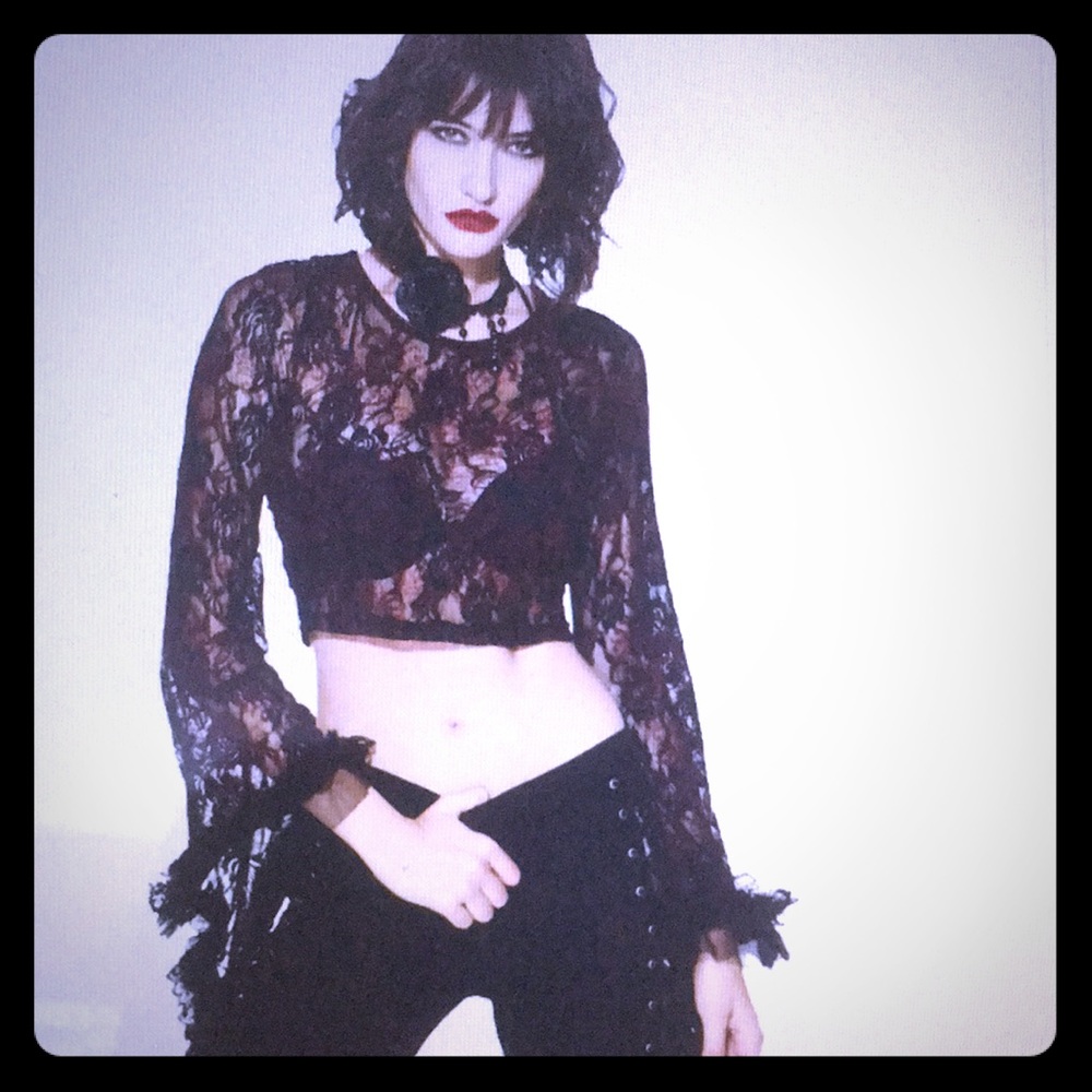 Devil Fashion Red and black lace bell sleeve top